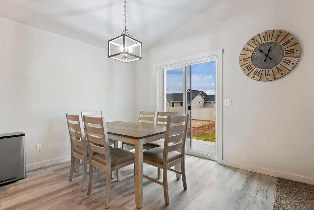 Beautiful Brand New Kuna Home! Exterior photo
